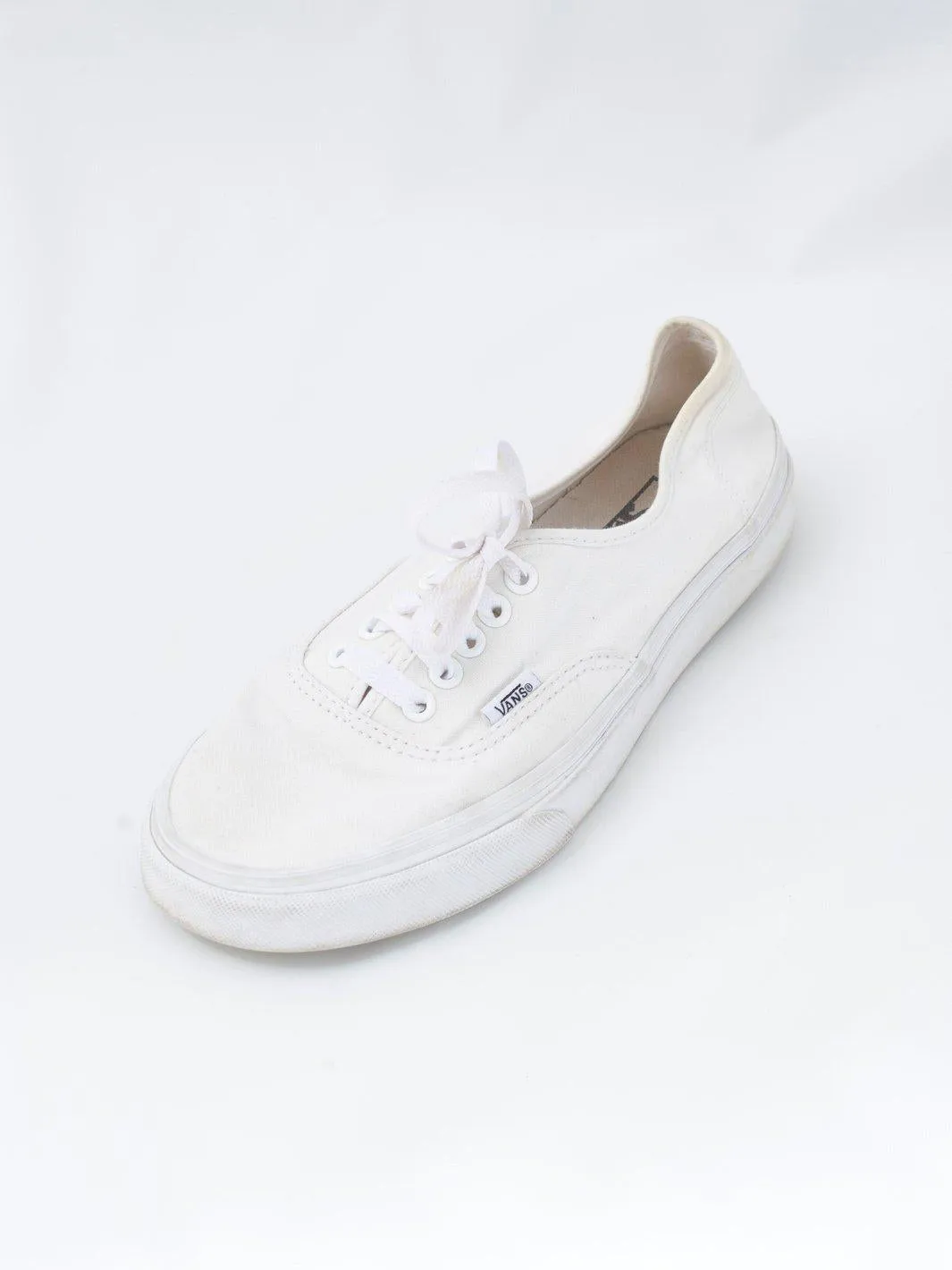 2010 Vans white canvas sneakers