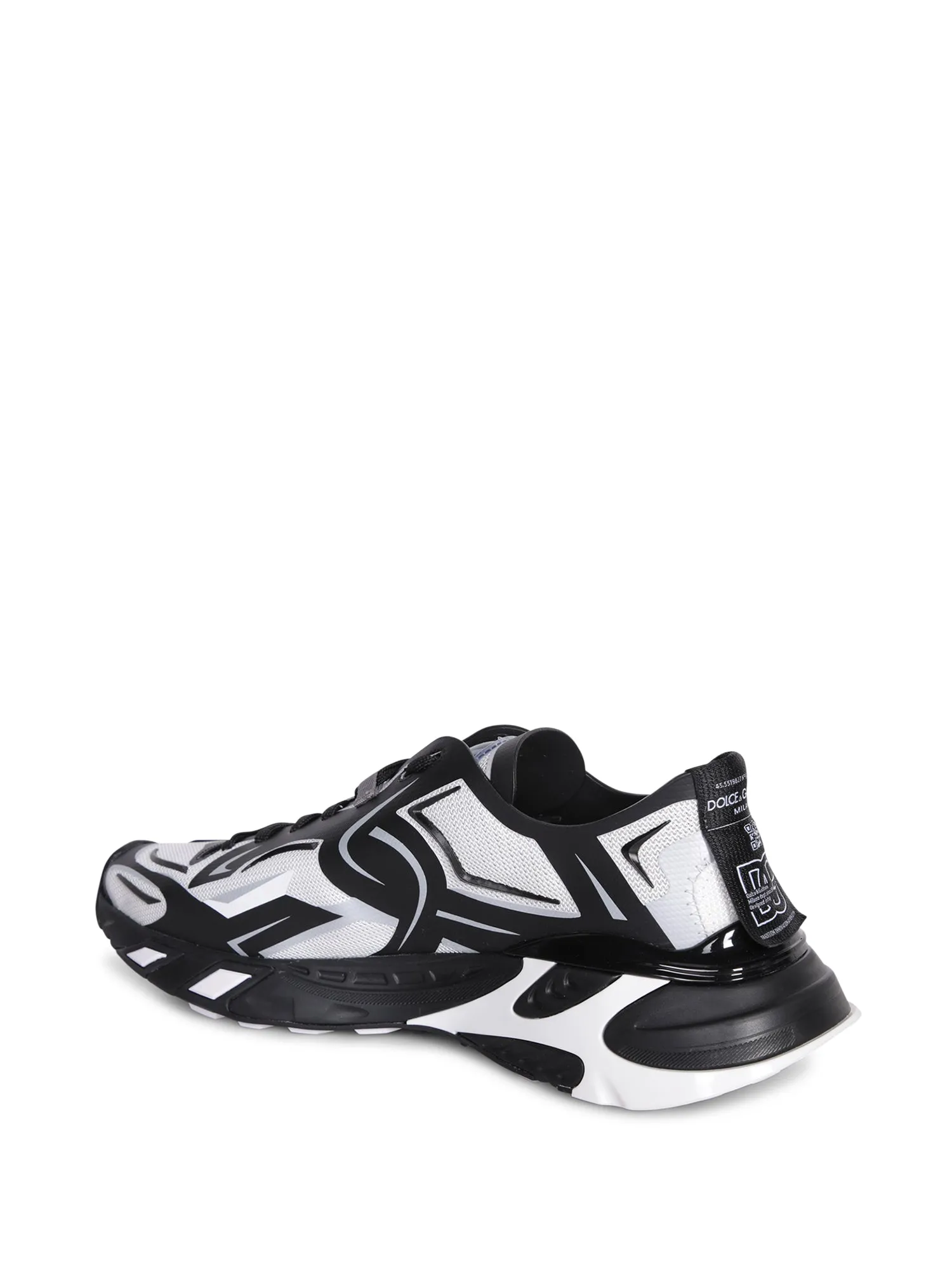 Fast black sneakers