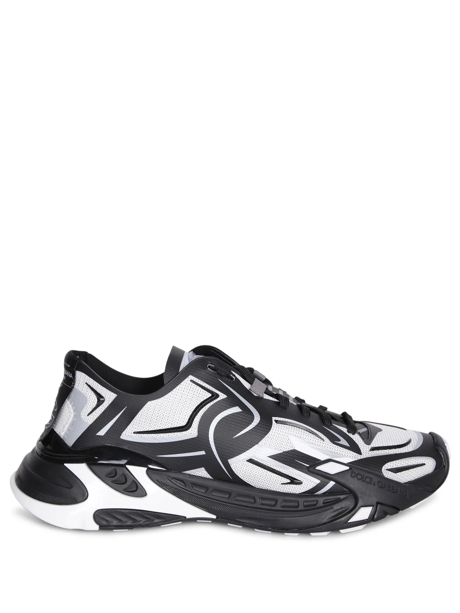 Fast black sneakers
