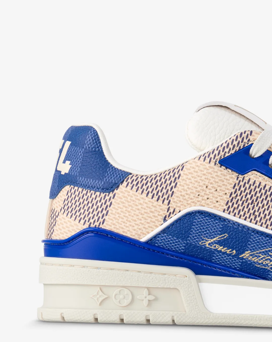 Louis Vuitton Trainer Damier Sneakers.