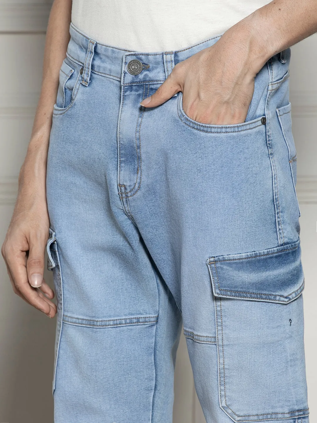 Men's Light Blue Relaxed Fit Light Fade Stretchable Jeans