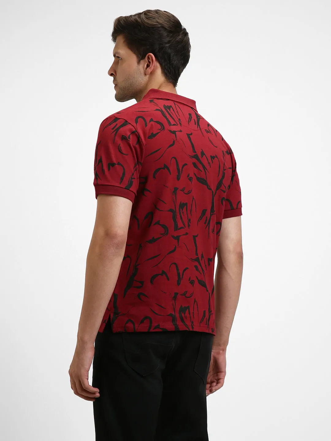 Men's Spread Collar Slim Fit Aop Maroon T-shirt