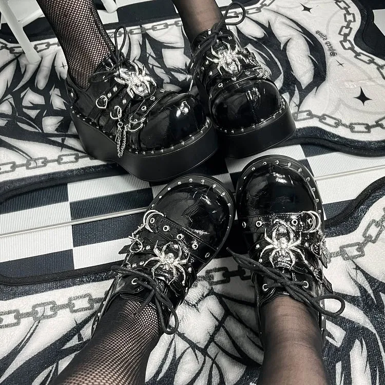Punk Textured Black Spider Design Buckle Strap Stud Platform Shoes