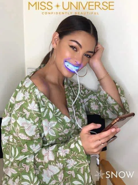 SNOW Teeth Whitening   Lip Balm Bundle