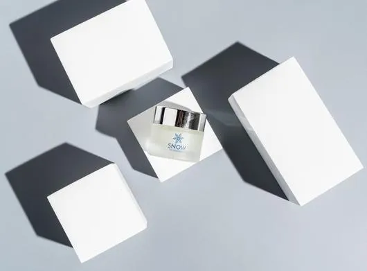 SNOW Teeth Whitening   Lip Balm Bundle